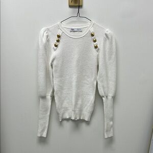 Zara Cream Sweater with Gold Button Details. sz small